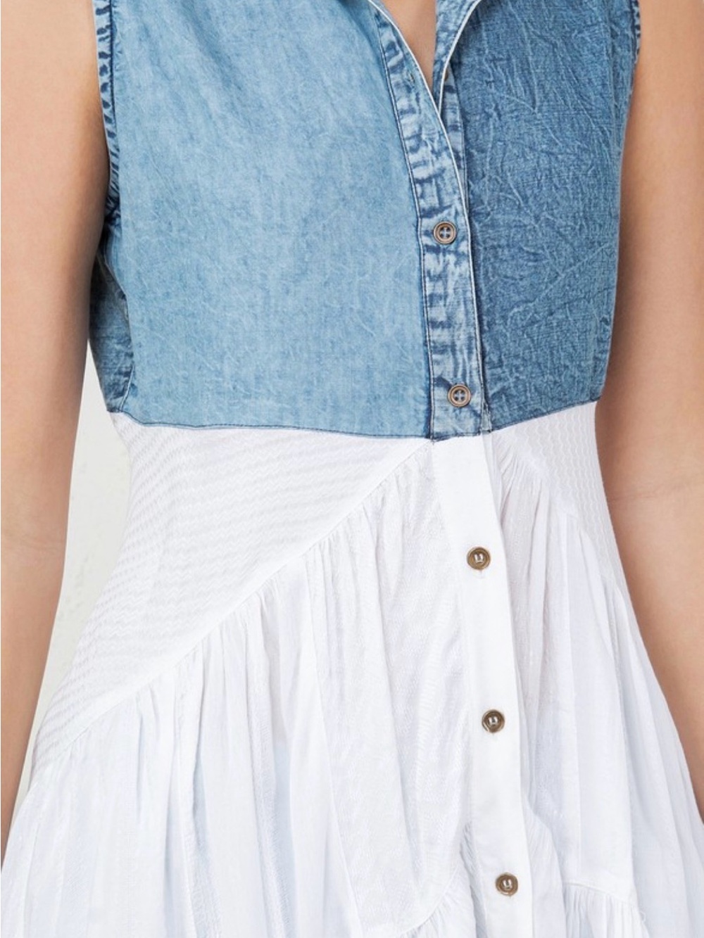 261 Young Threads Sleeveless front open asymmetrical high low top - Picture 3 of 4